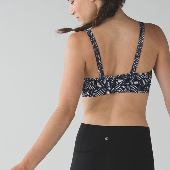 Lululemon Straight Up Sports Bra Banana Leaf White Black Size 4 - Picture 2 of 7